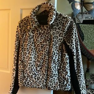 Leopard short jacket! Without tags brand new! XS